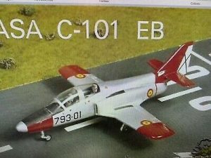 Lee más sobre el artículo MAQUETA CASA C-101 ESCALA 1/72  ( DOS UNIDADES )