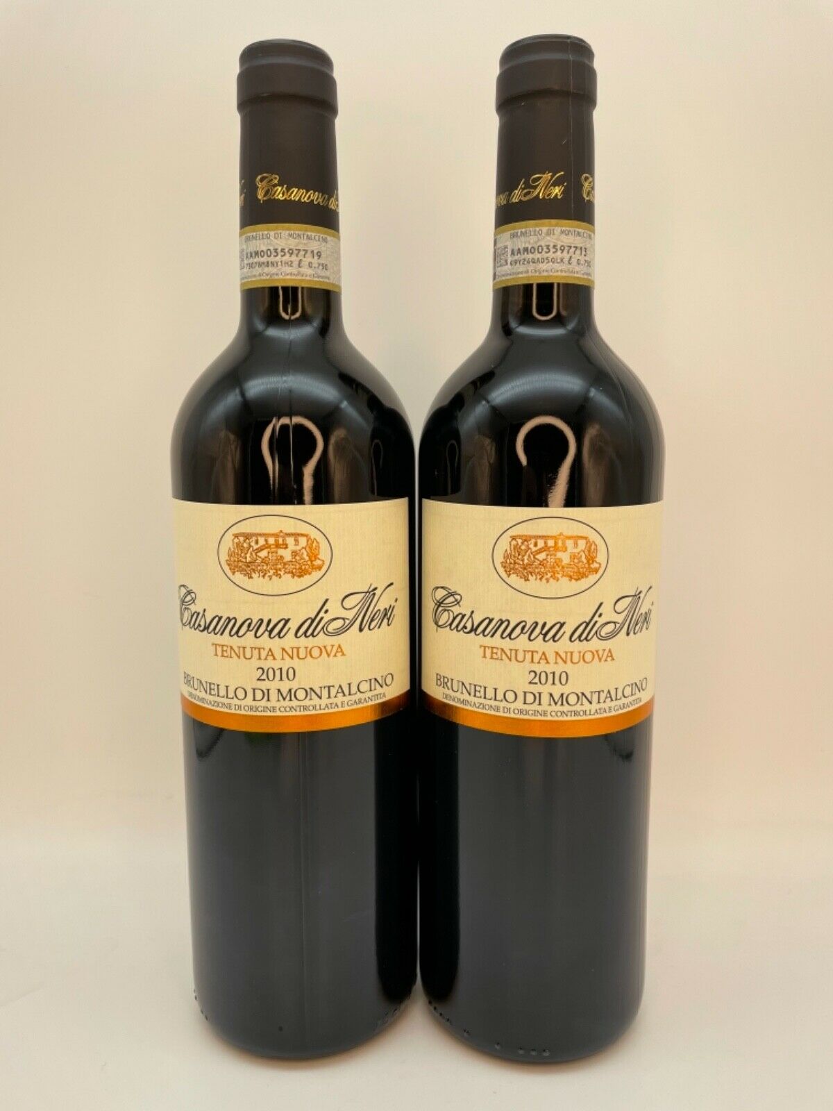En este momento estás viendo Casanova di Neri 2010 Brunello di Montalcino Tenuta Nova – 100 Parker