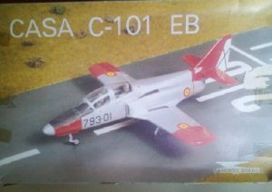 Lee más sobre el artículo KIT Avión CASA 101 BD. Escala 1/72.  Hobby Birds. Ejercito del Aire de España.