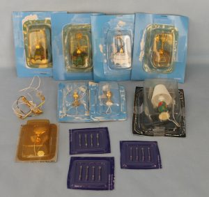 Lee más sobre el artículo 9 Luces de casa de muñecas con enchufes. 12V 9 Dollhouse Lights with Plugs