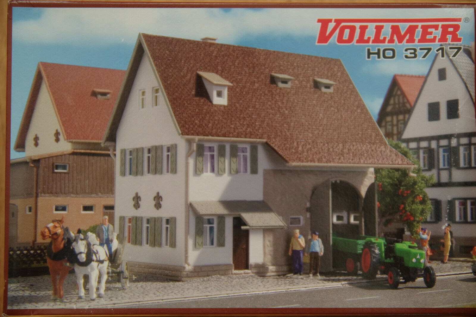 En este momento estás viendo Vollmer H0 3717 Bauernhaus  NEU OVP