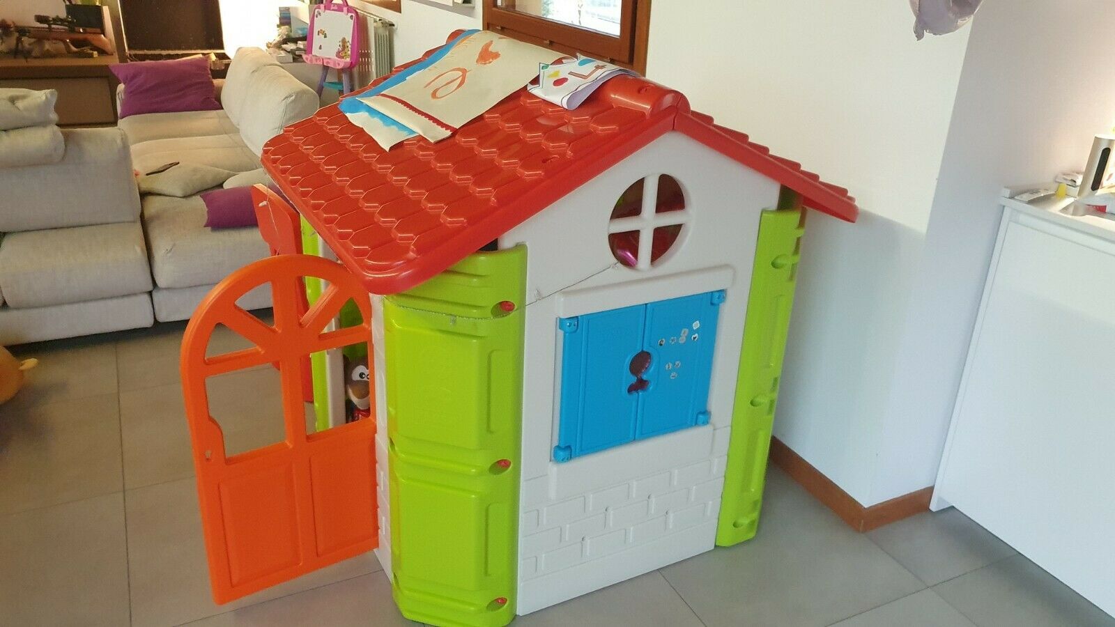En este momento estás viendo Casa Casetta Bambini Esterno Giardino Plastica con Porta e Finestre come nuova