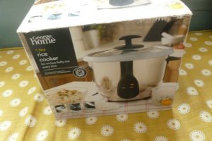 Lee más sobre el artículo George Home 1 litre Rice Cooker Steamer BNIB low price