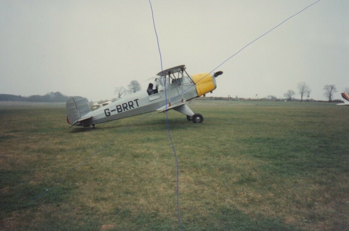 En este momento estás viendo COLOUR PLANE PHOTO CIVIL AIRCRAFT CASA JUNGMANN PHOTOGRAPH PIC G-BRRT BI-PLANE.
